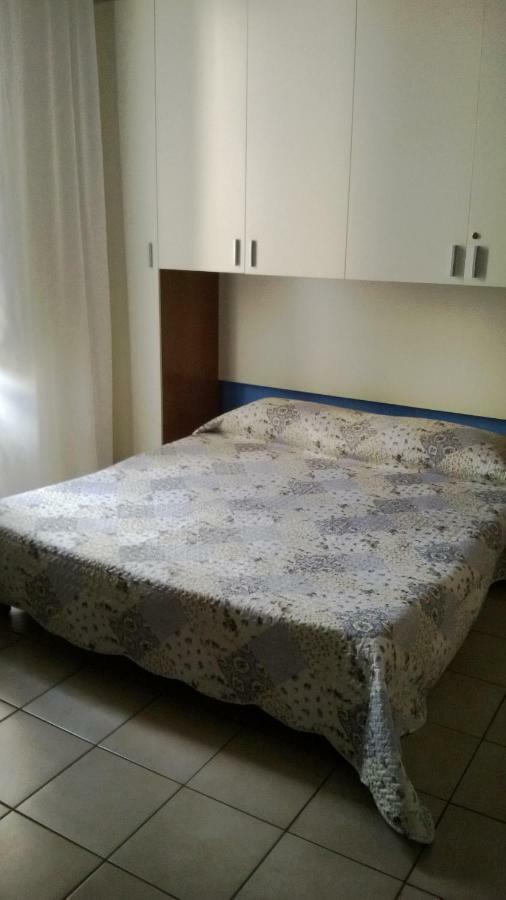 Bed And Breakfast Priscilla Regalbuto Luaran gambar