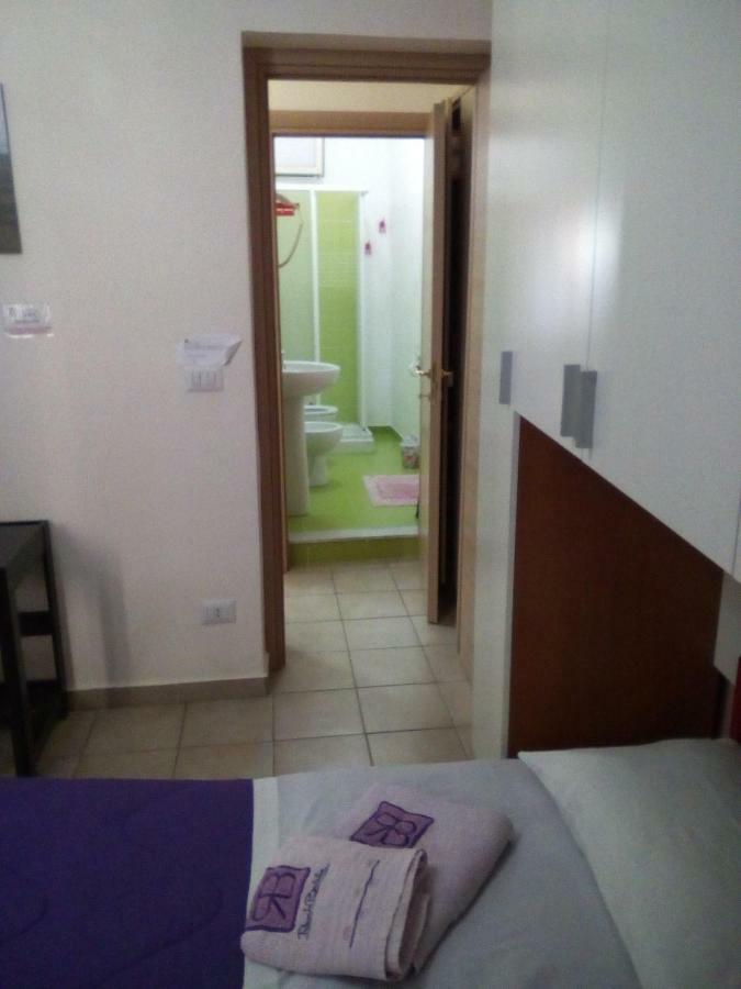 Bed And Breakfast Priscilla Regalbuto Luaran gambar