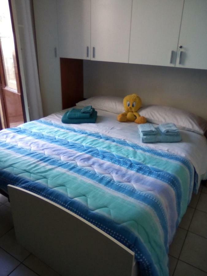 Bed And Breakfast Priscilla Regalbuto Luaran gambar