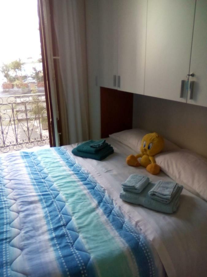 Bed And Breakfast Priscilla Regalbuto Luaran gambar