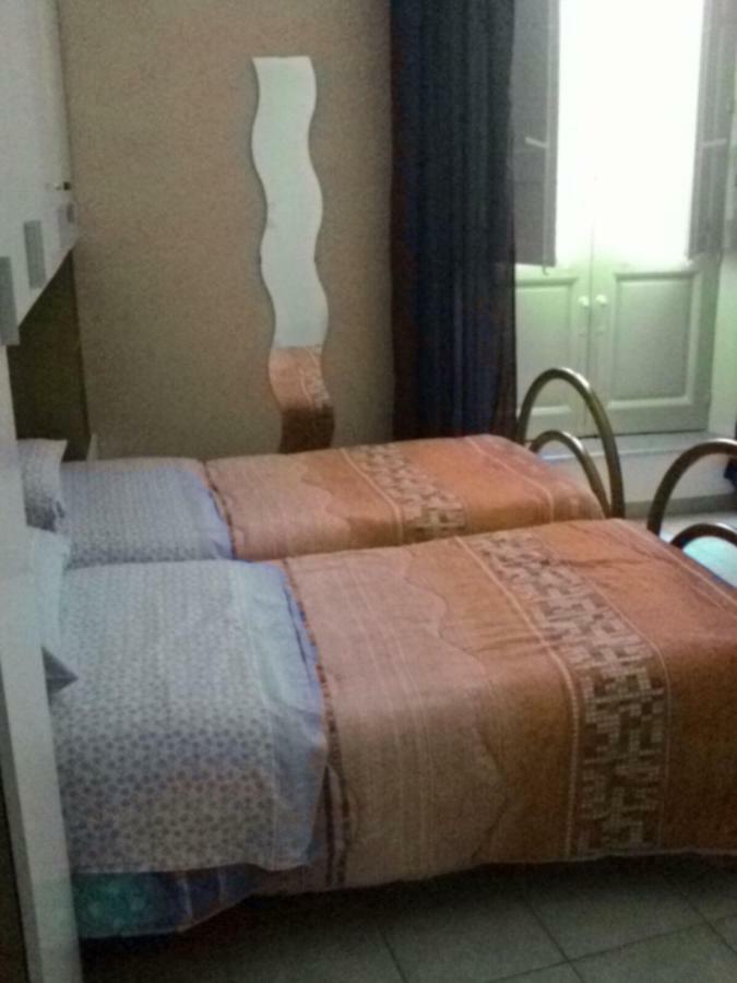 Bed And Breakfast Priscilla Regalbuto Luaran gambar